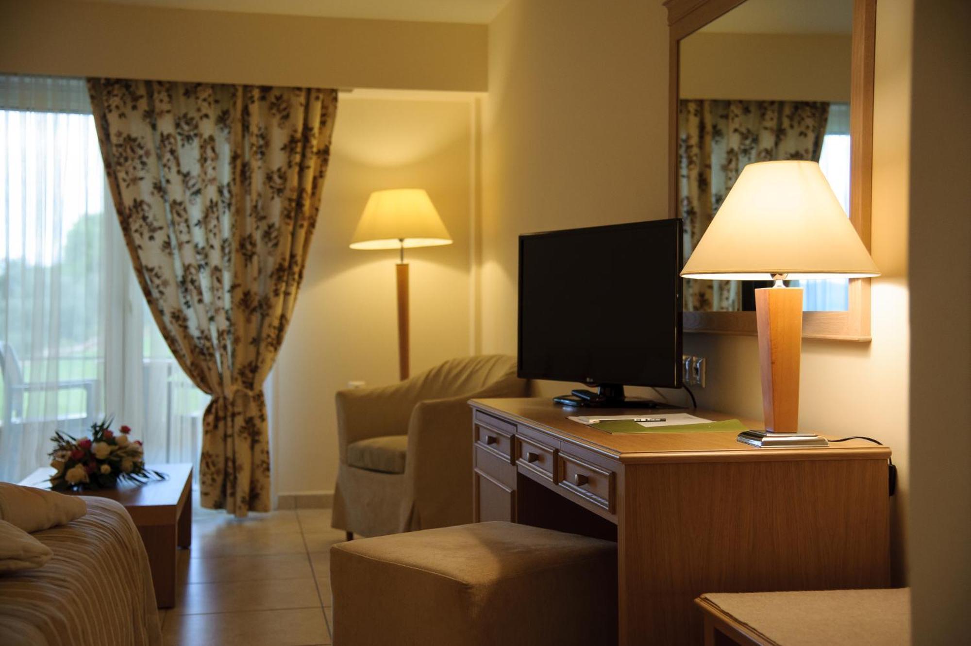 Olympion Asty Hotel Olympie Extérieur photo